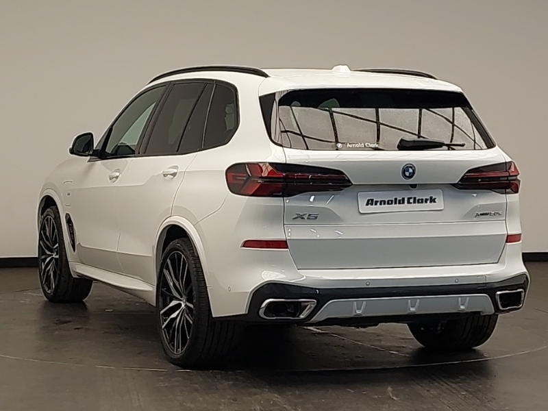BMW X5 Xdrive50e M Sport White #2