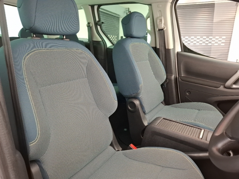 Citroen Berlingo 1.2 Puretech Feel Black #16
