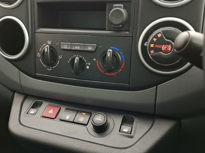 Citroen Berlingo 1.2 Puretech Feel Black #10