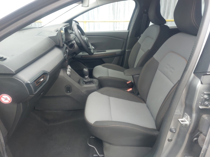 Dacia Jogger 1.6 Hev Extreme Grey #5
