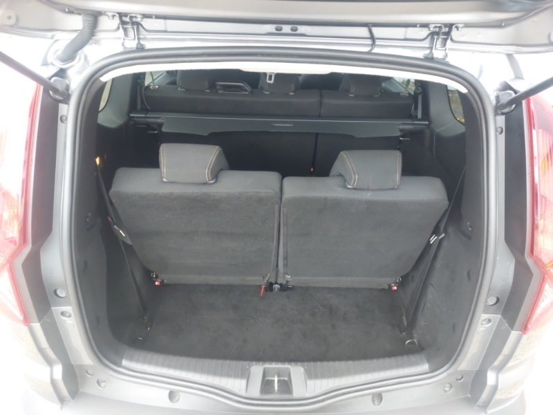 Dacia Jogger 1.6 Hev Extreme Grey #18