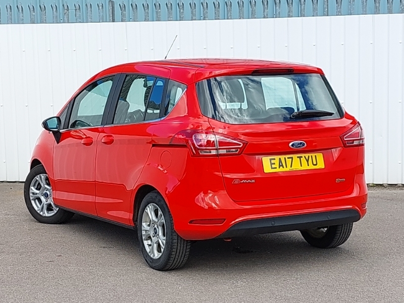 Ford B-Max 1.6 Zetec Navigator Powershift Red #2