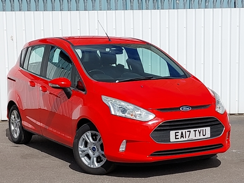Ford B-Max 1.6 Zetec Navigator Powershift Red
