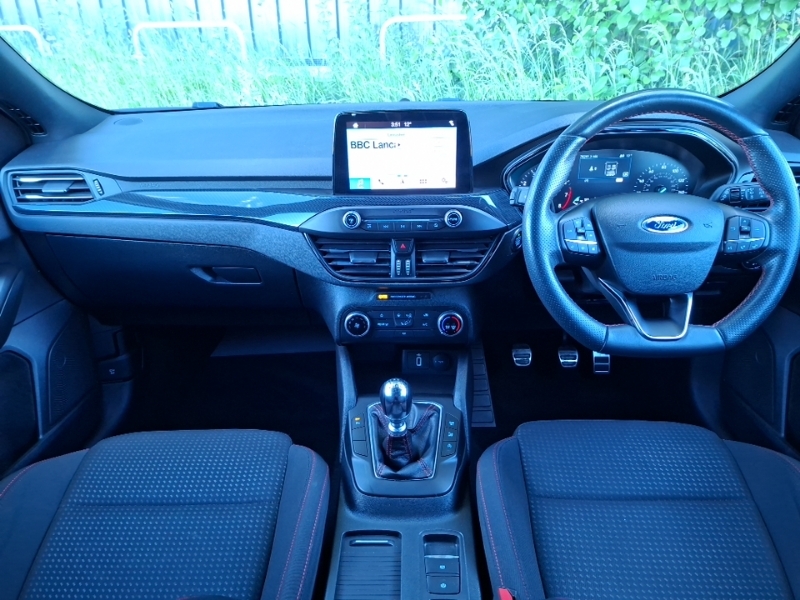 Ford Focus 1.0 Ecoboost 125 St-line Black #3