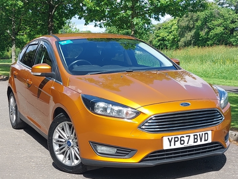Ford Focus 1.5 Tdci 120 Zetec Edition Orange
