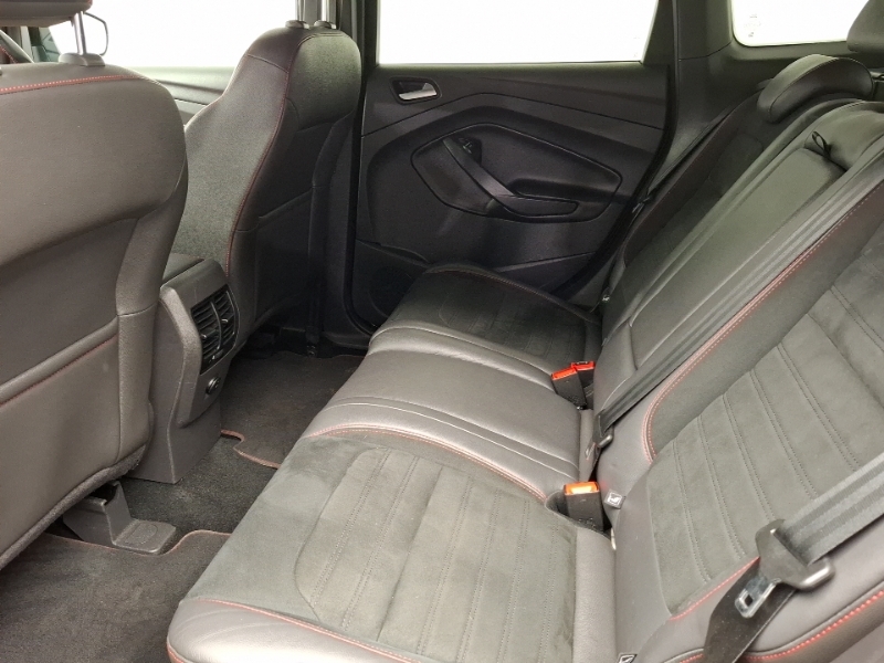 Ford Kuga 1.5 Ecoboost St-line 2Wd Black #6