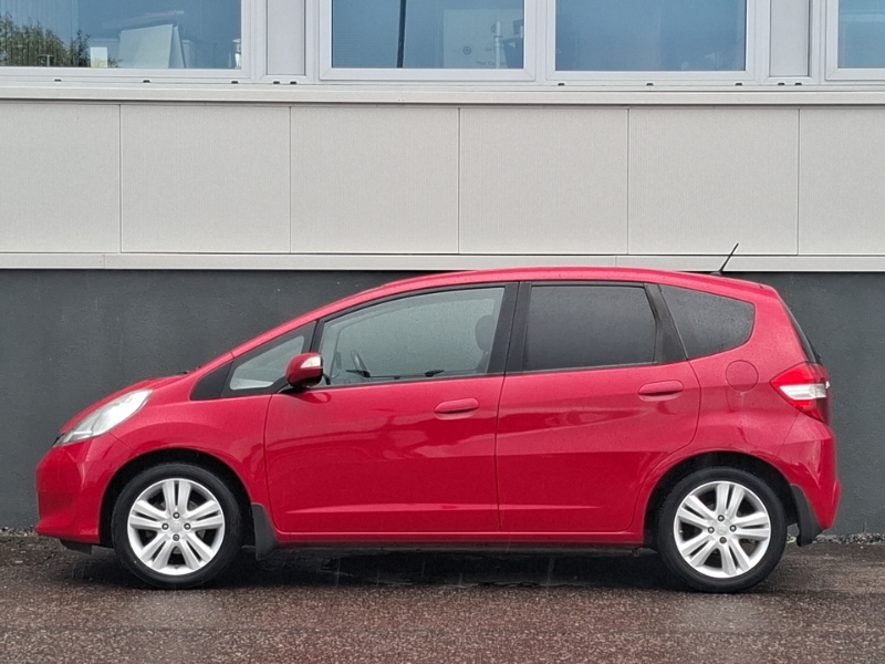 Honda Jazz 1.4 I-vtec Es Plus Red #4