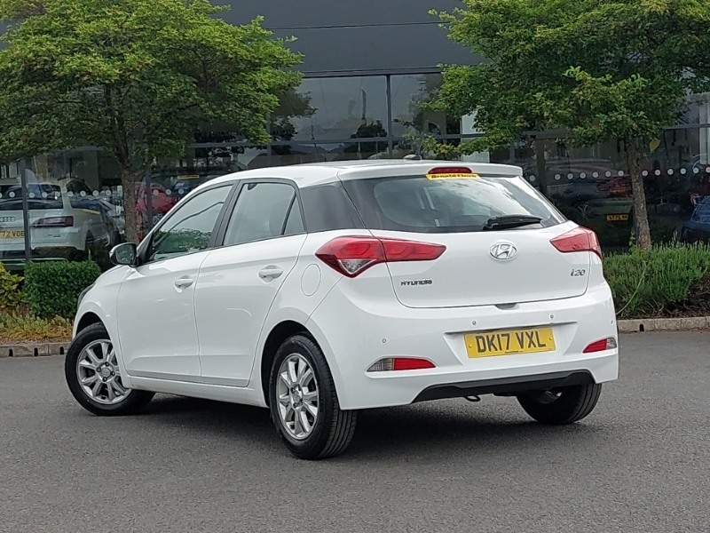 Hyundai I20 1.2 Se White #2