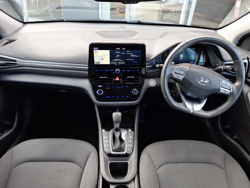 Hyundai Ioniq 1.6 Gdi Hybrid Premium Dct Black #3