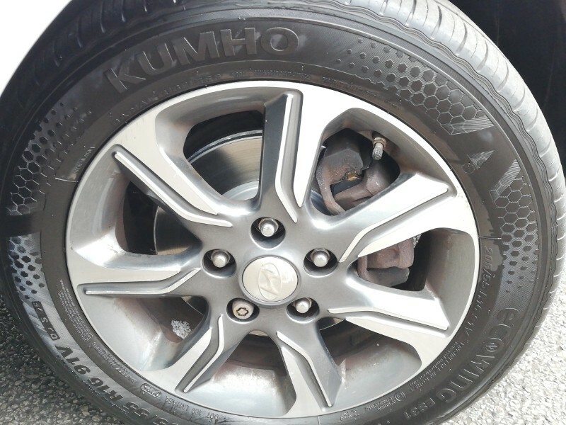 Hyundai Ix20 Se Red #9