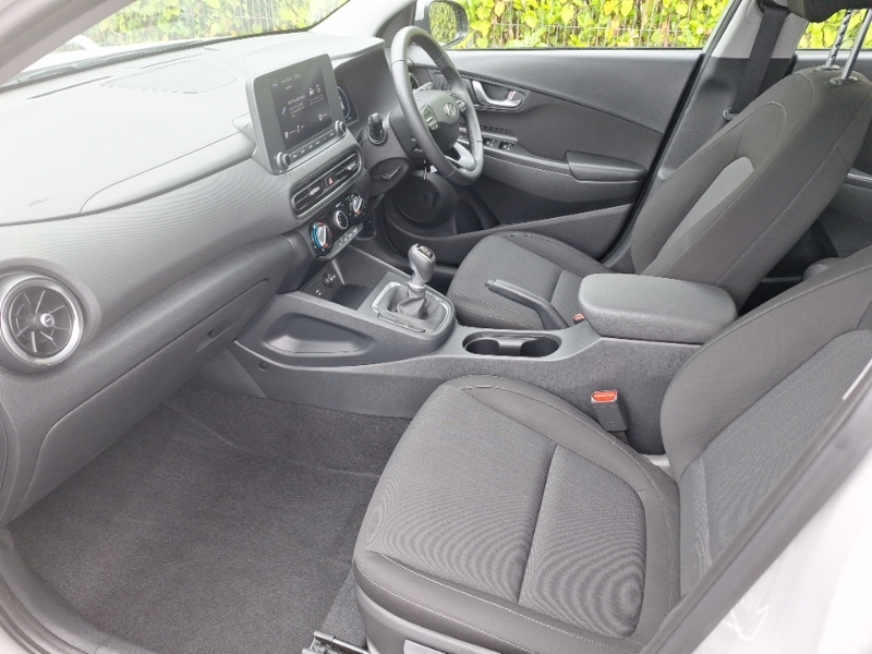 Hyundai Kona 1.0 Tgdi 48V Mhev Se Connect Grey #5