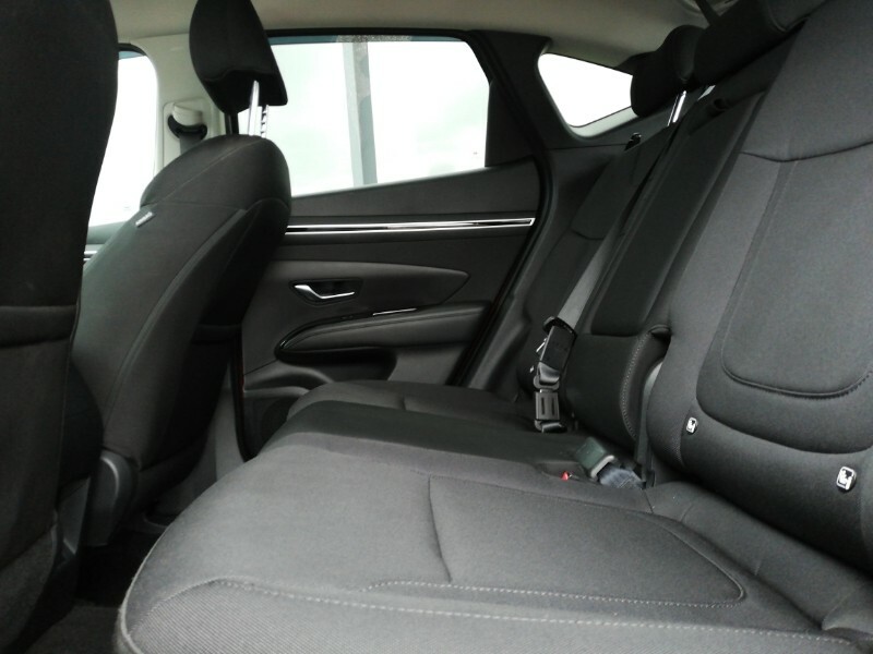 Hyundai Tucson 1.6 Tgdi 48V Mhd Se Connect 2Wd Dct Red #6