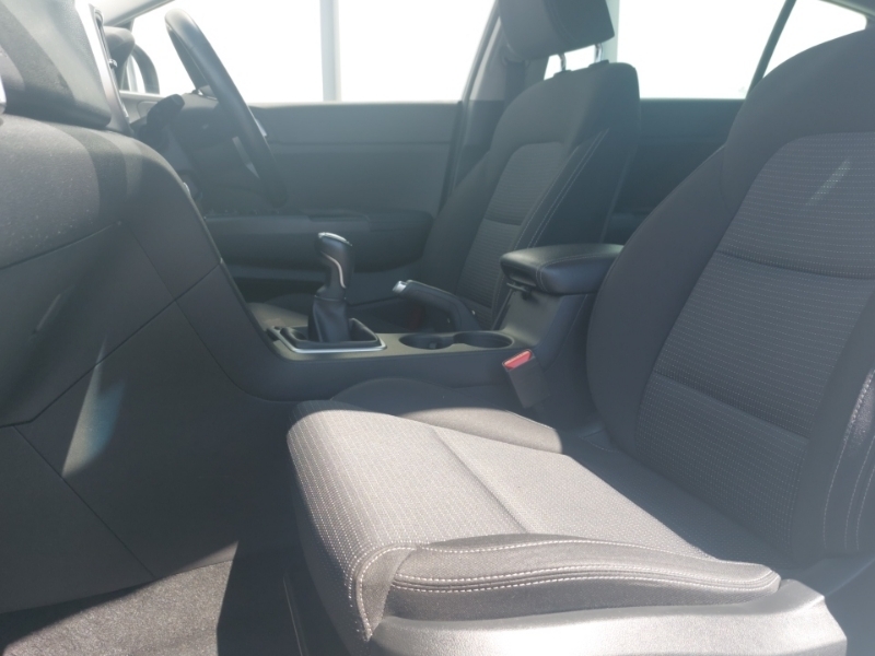Kia Sportage 1.6T Gdi Isg 2 Awd White #5
