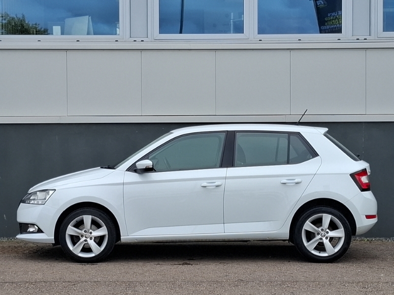 Skoda Fabia 1.0 Mpi 75 Se L SD68WJO White #4