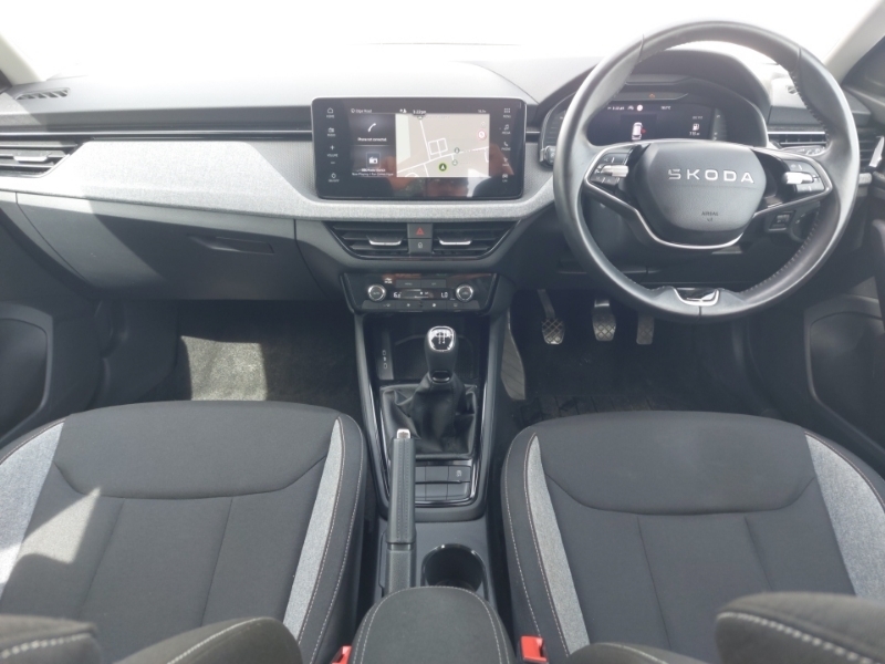 Skoda Kamiq 1.0 Tsi 95 Se Edition DV25ZDO Black #3