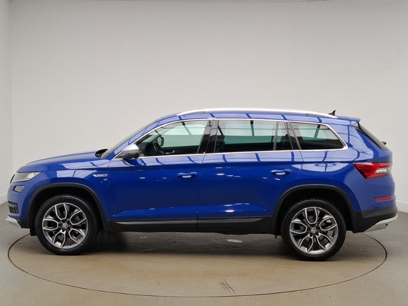 Skoda Kodiaq 2.0 Tdi Scout 4X4 Dsg 7 Seat Blue #4