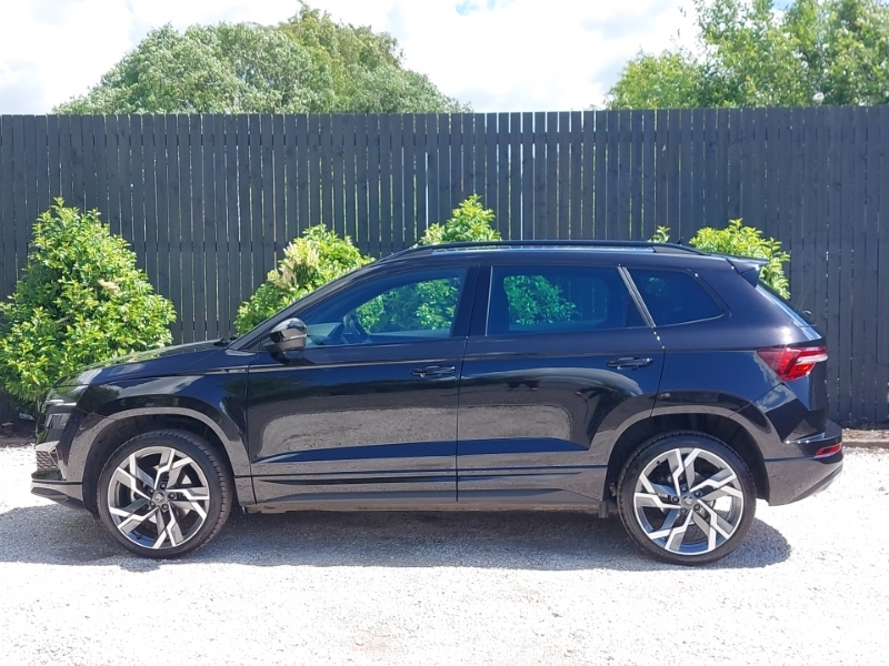 Skoda Karoq 1.5 Tsi Sportline Edition Black #4