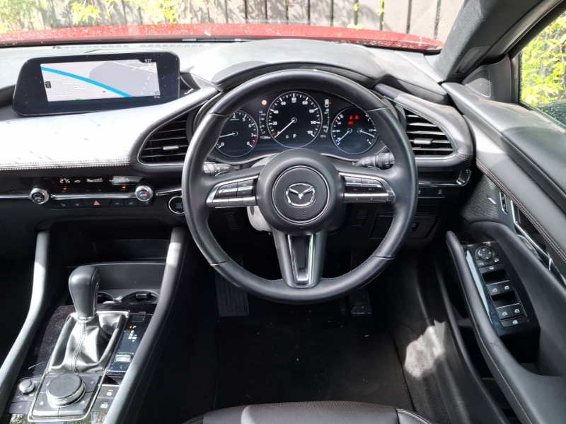 Mazda 3 2.0 E-skyactiv X Mhev 186 Takumi Red #8