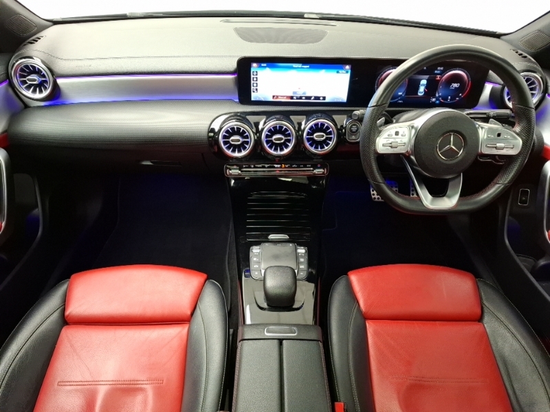Mercedes-Benz CLA Class Cla 180 Amg Line Premium Plus Tip Black #3