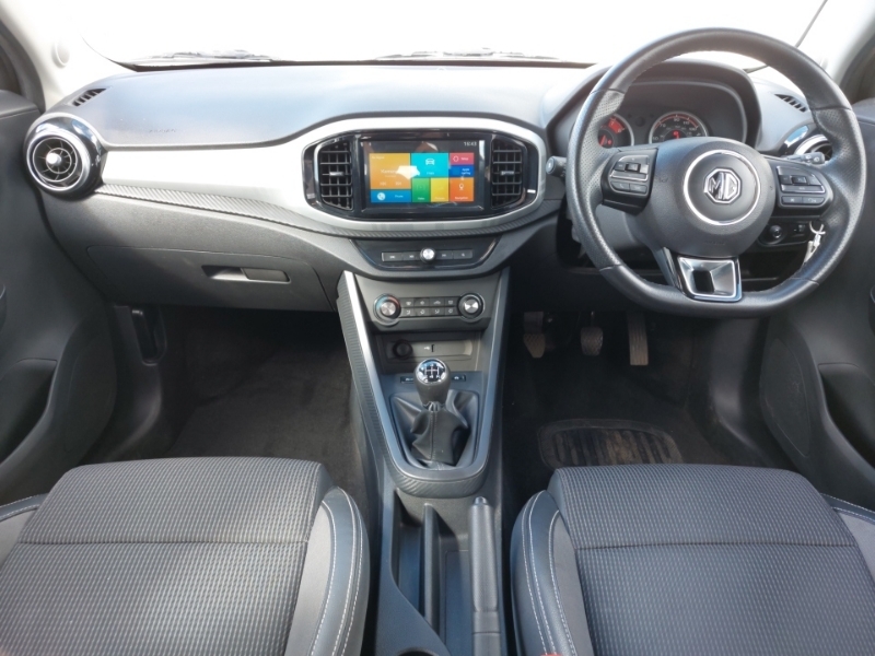 MG MG3 1.5 Vti-tech Exclusive Navigation Black #3
