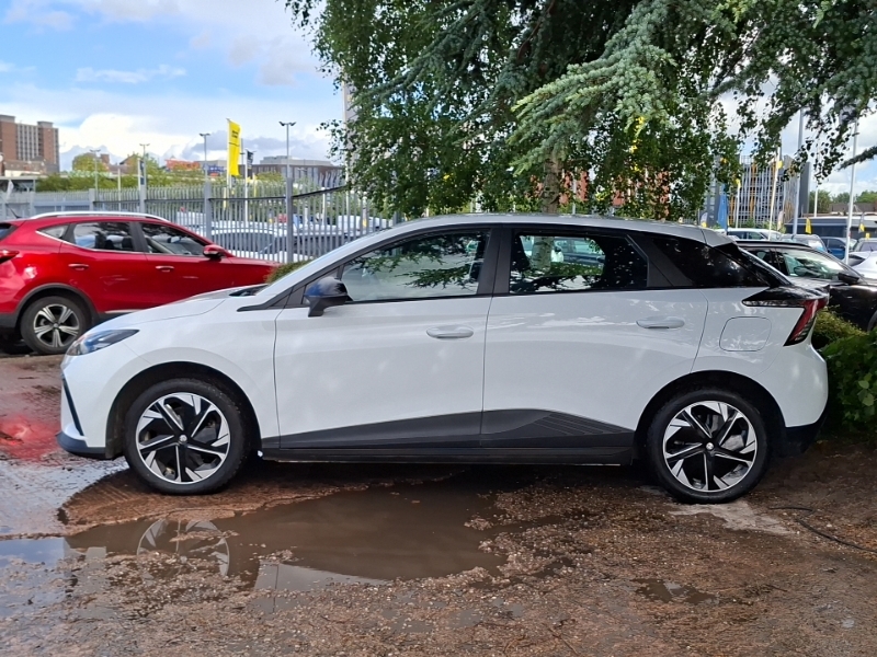 MG MG4 125Kw Se Ev 51Kwh White #4