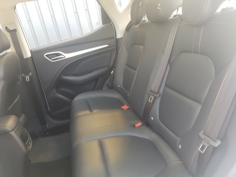 MG ZS 1.0T Gdi Exclusive White #6