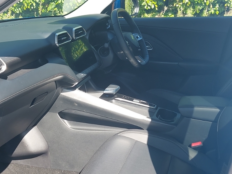 MG ZS 1.5 Hybrid Trophy Blue #5