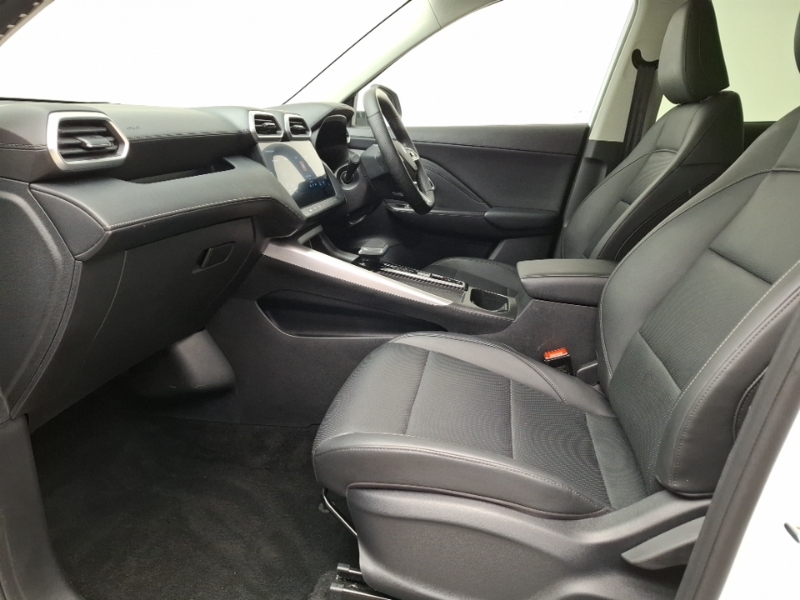 MG ZS 1.5 Hybrid Trophy LB25GGX White #5