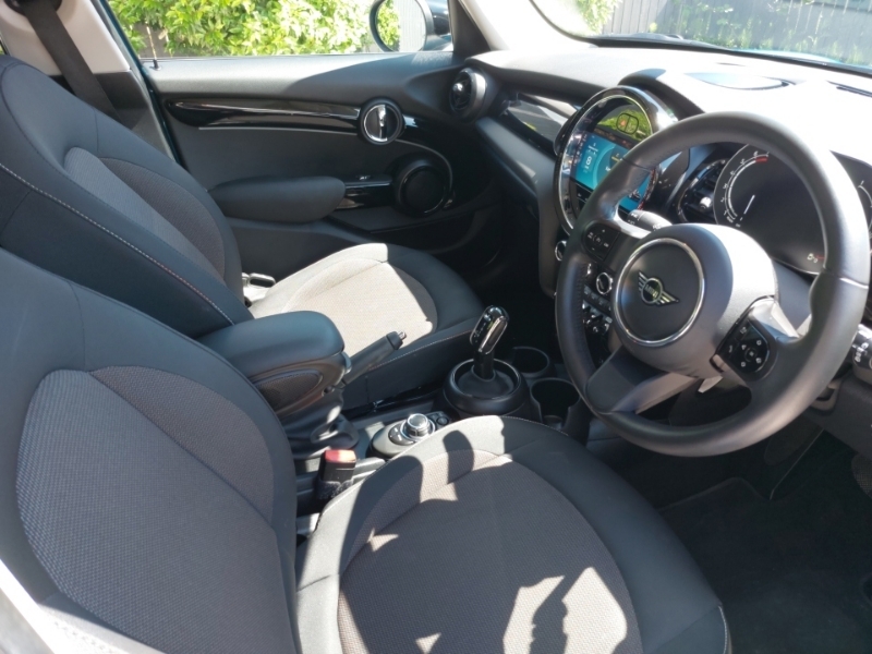 Mini Hatch 1.5 Cooper Classic Premium Blue #6