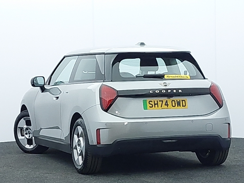 Mini Hatch 135Kw E Classic 41Kwh SH74OWD Silver #2