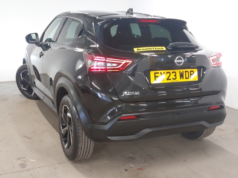 Nissan Juke 1.0 Dig-t 114 N-connecta Black #2