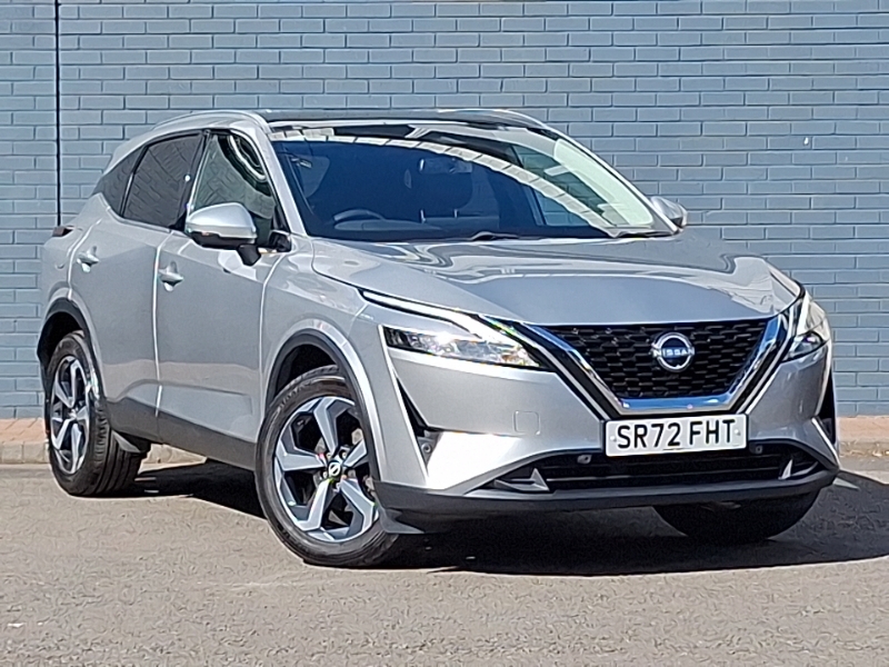 Nissan Qashqai 1.3 Dig-t Mh N-connecta Silver