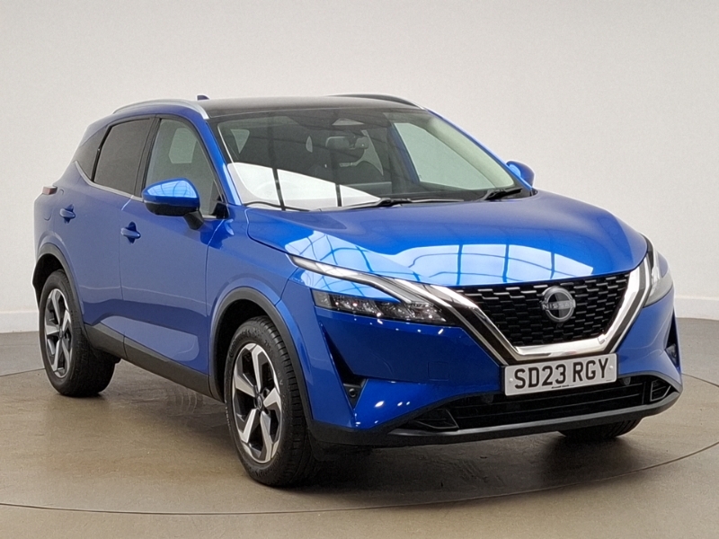 Nissan Qashqai 1.3 Dig-t Mh N-connecta Glass Roof Blue