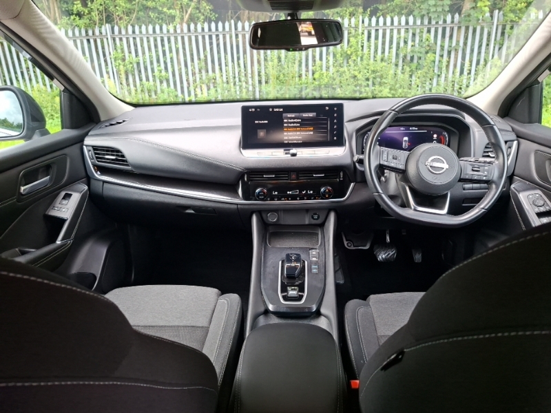 Nissan Qashqai 1.5 E-power N-connecta Glass Roof GK23FYD Black #3