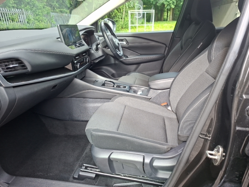 Nissan Qashqai 1.5 E-power N-connecta Glass Roof GK23FYD Black #5