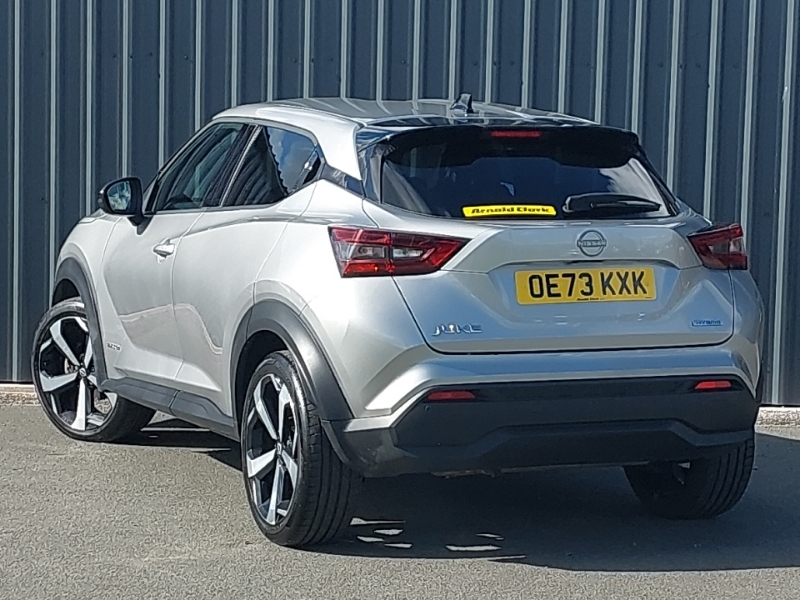Nissan Juke 1.6 Hybrid Tekna OE73KXK Silver #2