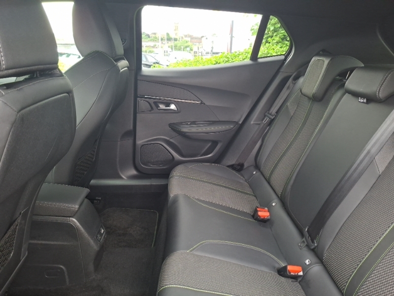 Peugeot e-2008 100Kw Gt 50Kwh KW74RXT Black #6
