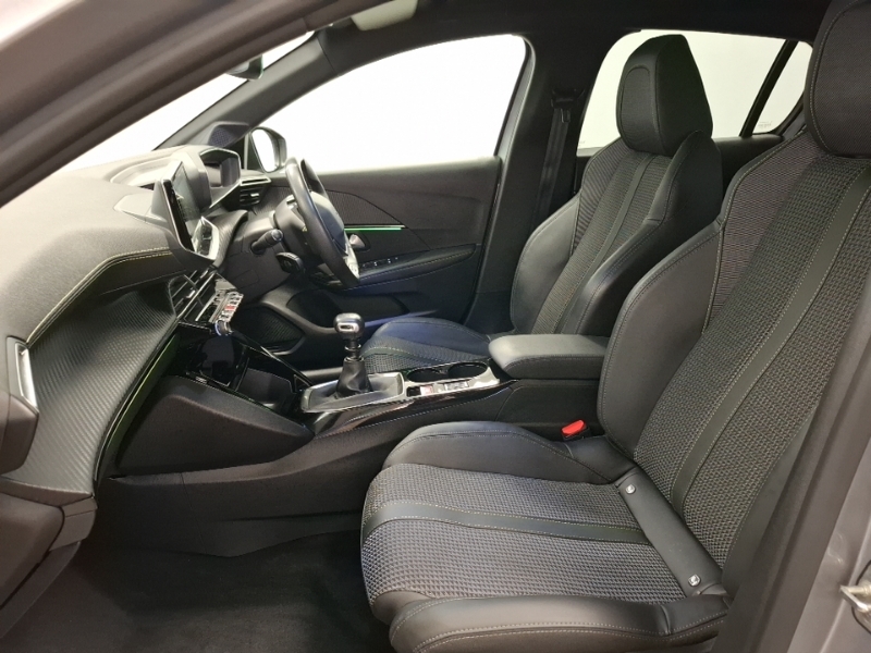 Peugeot 208 1.2 Puretech 100 Gt Line Grey #5