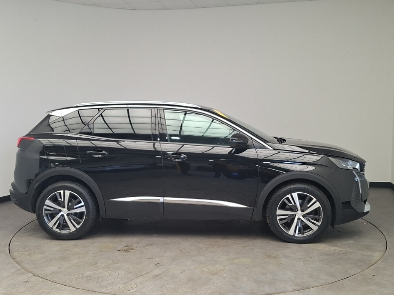 Peugeot 3008 1.5 Bluehdi Allure Premium Eat8 Black #4