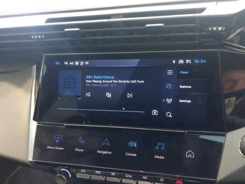 Peugeot 308 Hatchback Black #11