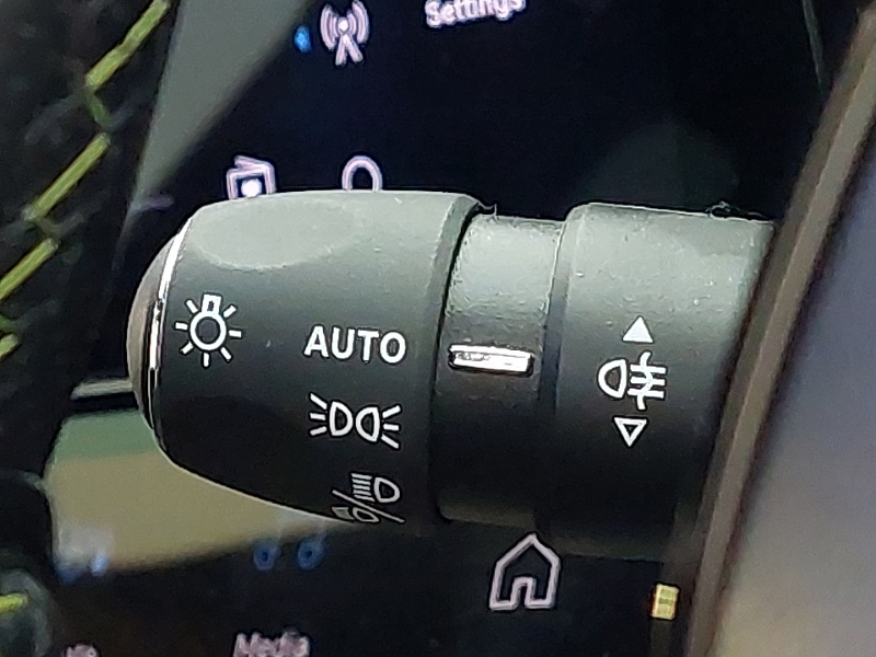 Peugeot 308 Hatchback Black #16