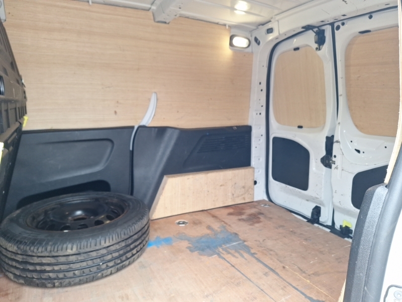 Peugeot Partner 1000 1.5 Bluehdi 100 Professional Prem Van 6 Spd BF22OFN White #6