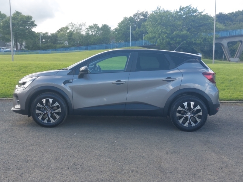 Renault Captur 1.6 E-tech Full Hybrid 145 Evolution Grey #4