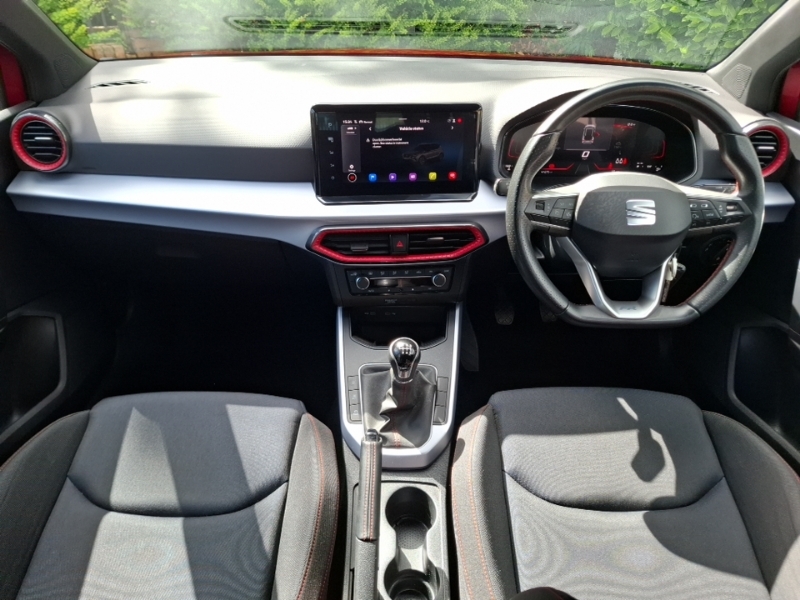 Seat Arona 1.0 Tsi 110 Fr Red #3