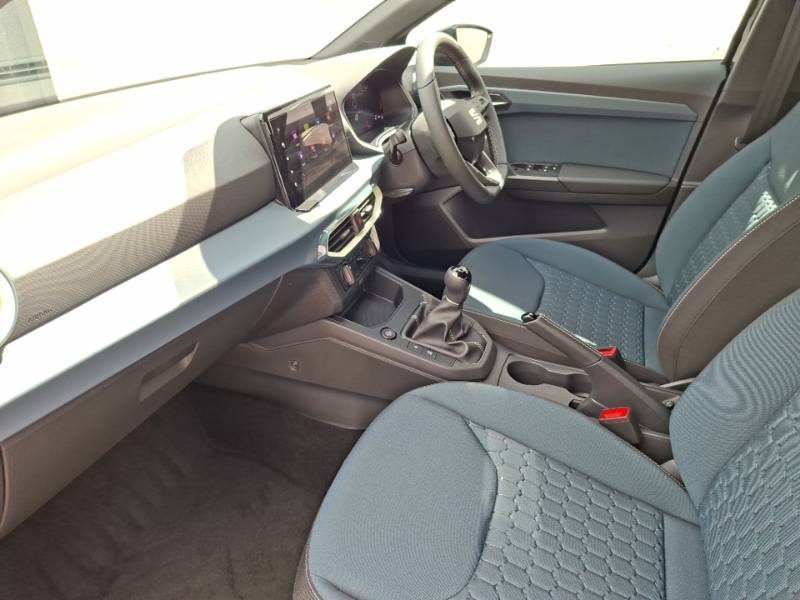 Seat Ibiza 1.0 Tsi 95 Se Black #5