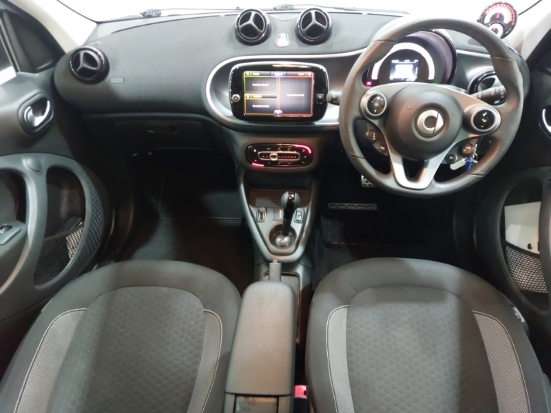 Smart Forfour 60Kw Eq Premium 17Kwh 22Kwch White #3