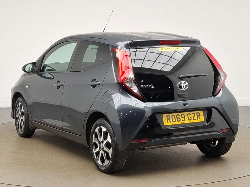 Toyota Aygo 1.0 Vvt-i X-trend RO69GZR Grey #2