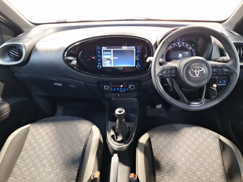 Toyota Aygo X 1.0 Vvt-i Edge Green #3