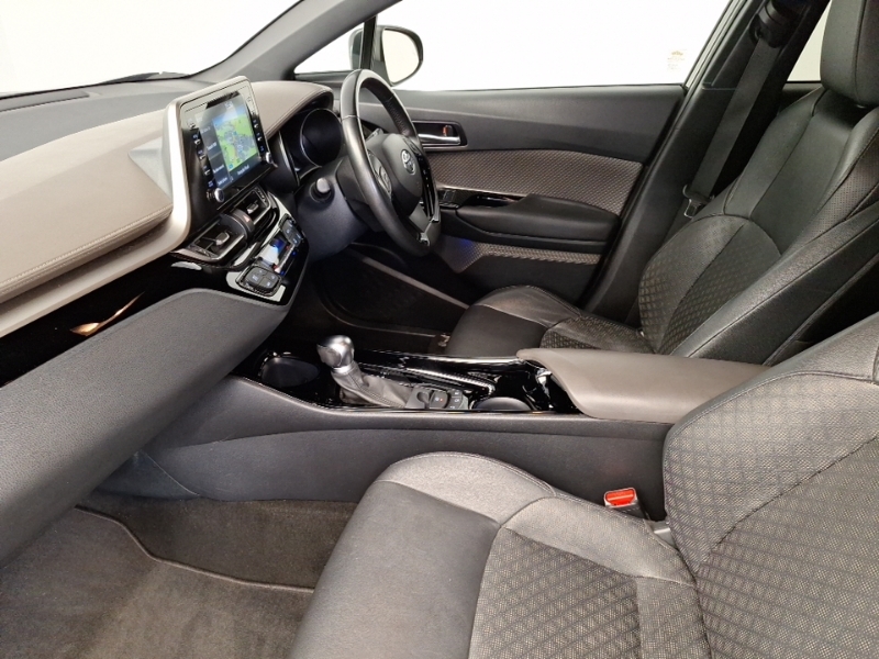 Toyota C-Hr 2.0 Hybrid Excel Cvt Black #5