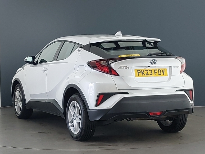 Toyota C-Hr 1.8 Hybrid Icon Cvt White #2